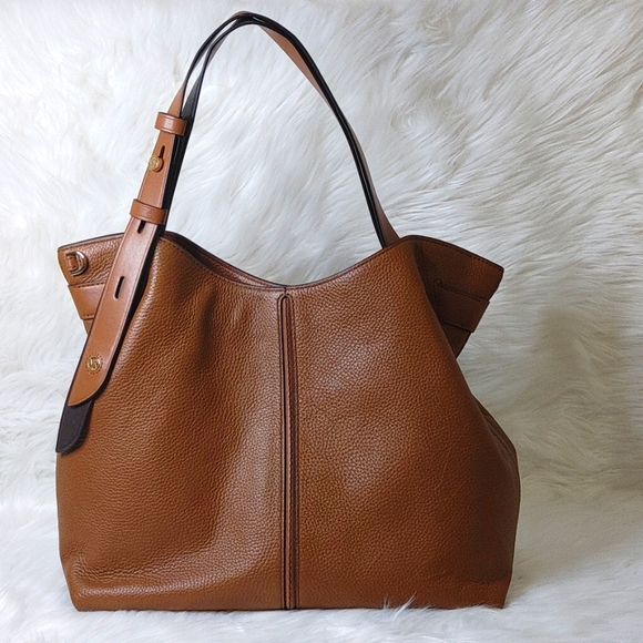Michael Kors Bags Michael Kors Downtown Astor Large Pebbled Leather